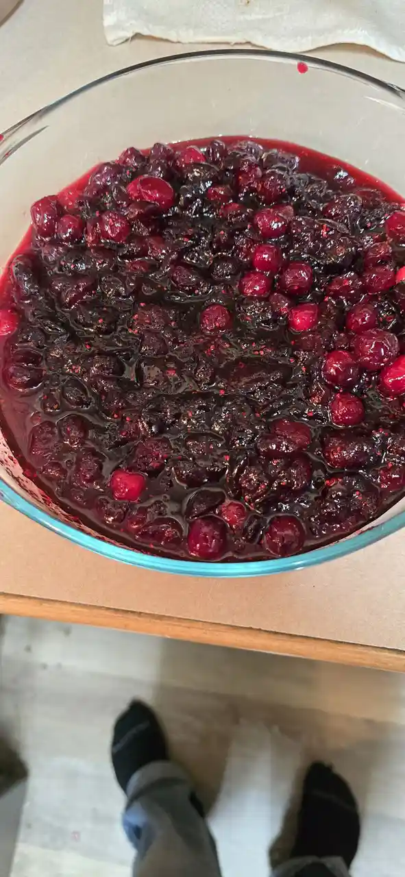 Crafting Homemade Cranberry Sauce