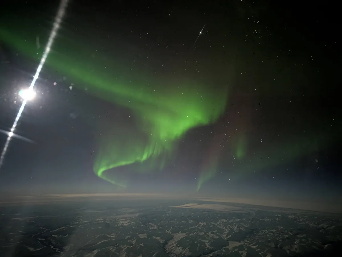 A Stunning Display of Radiance Over Edmonton
