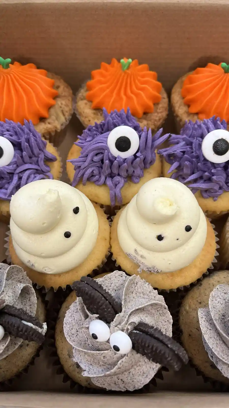 Deliciously Spooky Halloween Cupcakes