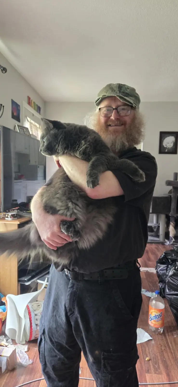 My Dad and His Cat: A Heartwarming Duo