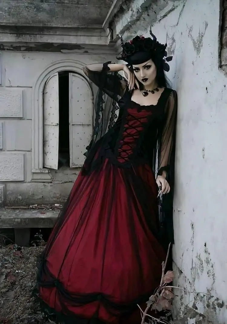 Absolutely Stunning Dress!